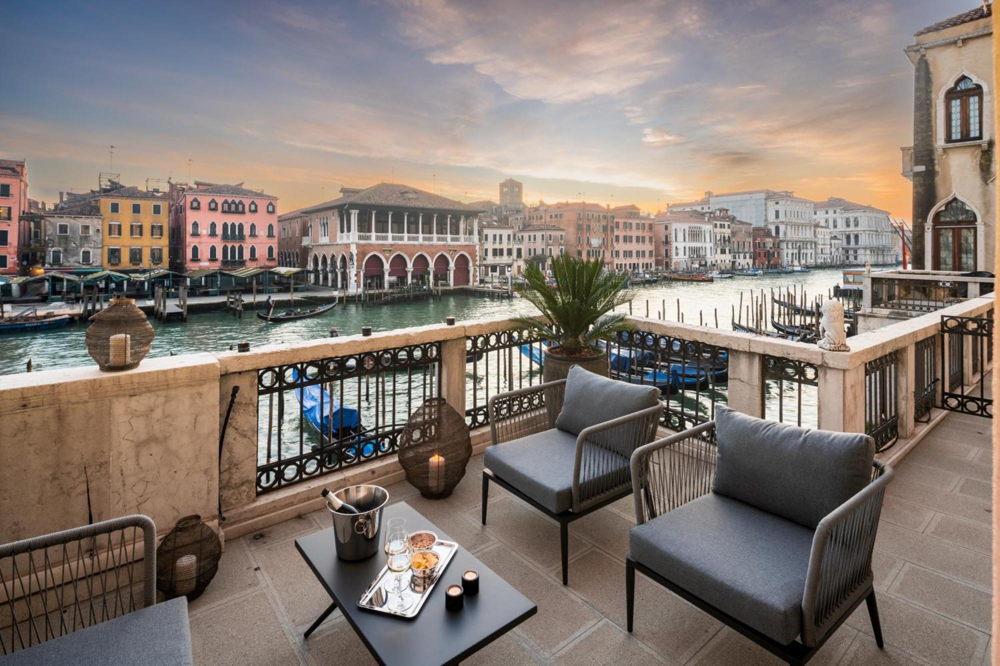 Grand Canal Luxury Apartment With Terrace R&R Венеция Экстерьер фото