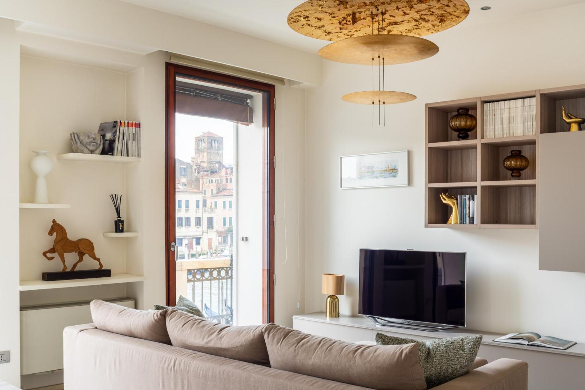 Grand Canal Luxury Apartment With Terrace R&R Венеция Экстерьер фото