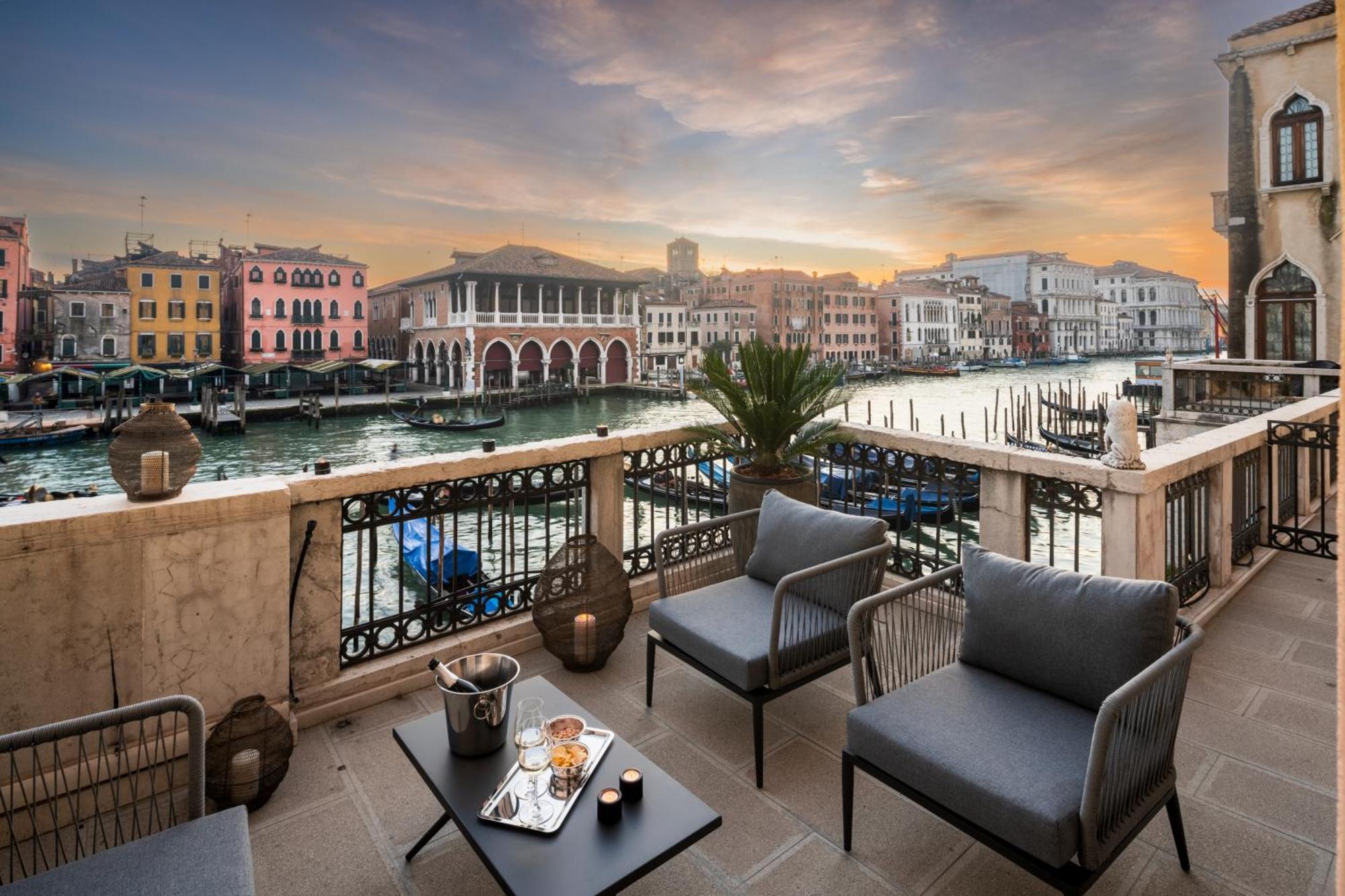 Grand Canal Luxury Apartment With Terrace R&R Венеция Экстерьер фото